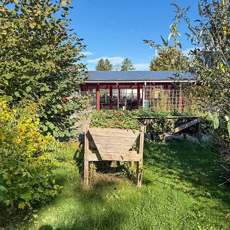 3 Bedroom Pet Friendly In Bandholm